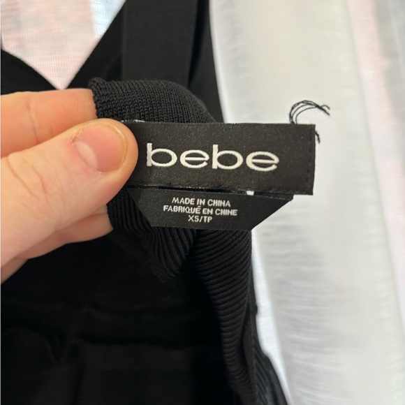 Black Hi Lo Flowy Backless Dress - Picture 5 of 6